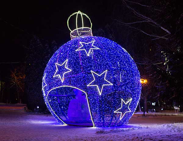 Новогодний декор в Грозном